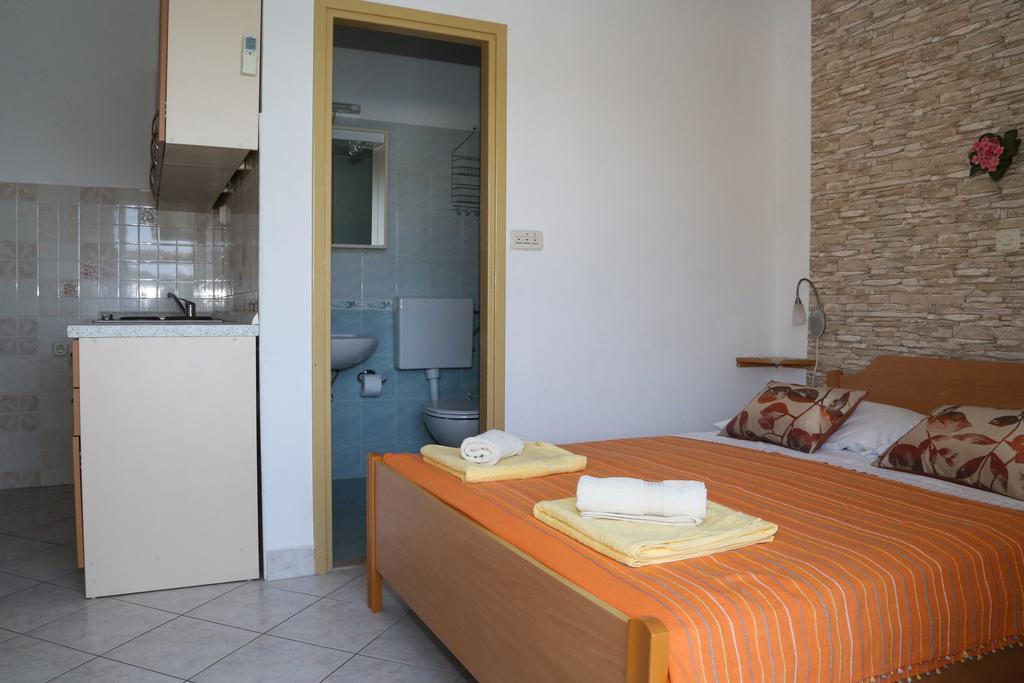 Dragica Milna (Hvar)